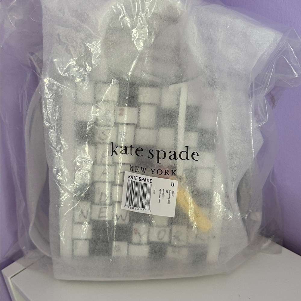 Nwt Kate spade wordplay crossword puzzle mini manhattan bag - Picture 10 of 10